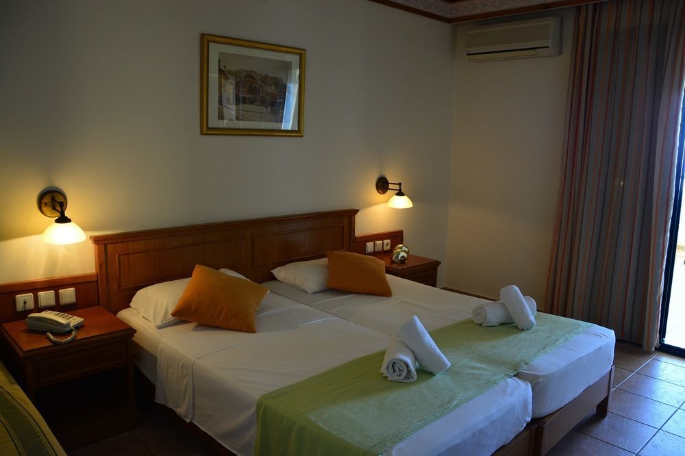 Castello Village Resort Sissi  Ngoại thất bức ảnh